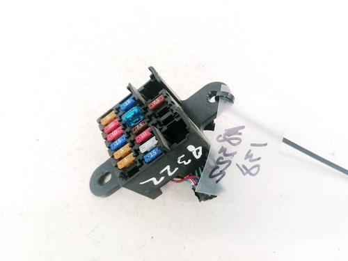 fuse-box-mazda-5-cr-2005-2006-2007-2008-2009-2010-32917903 main image