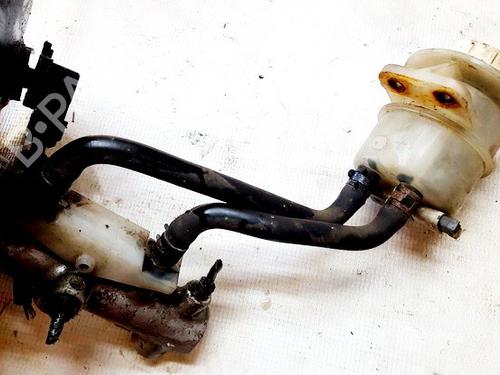 brake-master-cylinder-mitsubishi-space-wagon-n9_w-n8_w-1998-1999-2000-2001-2002-2003-2004-35859913 main image