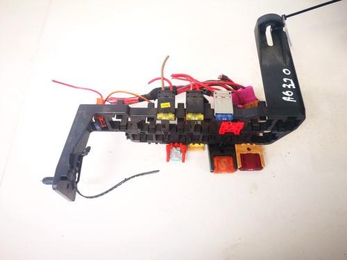 Used Fuse box Fuse box VW PASSAT B5 Variant (3B5) 1.8 (125 hp) 33074252 33074252