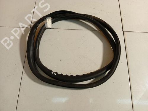 Gummiliste Gummiliste VOLVO S40 II (544) 2.0 D (136 hp) 39544506 39544506