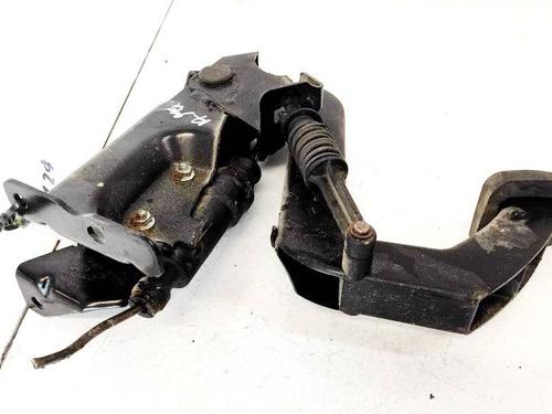 Used Clutch slave cylinder Clutch slave cylinder MERCEDES-BENZ VITO Bus (W639) 109 CDI (639.701, 639.703, 639.705) (88 hp) 35277118 35277118