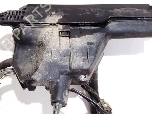 Used Fuse box Fuse box TOYOTA AVENSIS (_T22_) 2.0 D-4D (CDT220_, CDT220R) (110 hp) 33507113 33507113