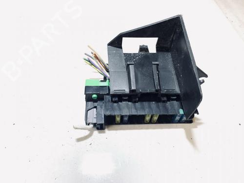 Used Fuse box PEUGEOT 807 (EB_) 2.2 HDi (128 hp) 33073630