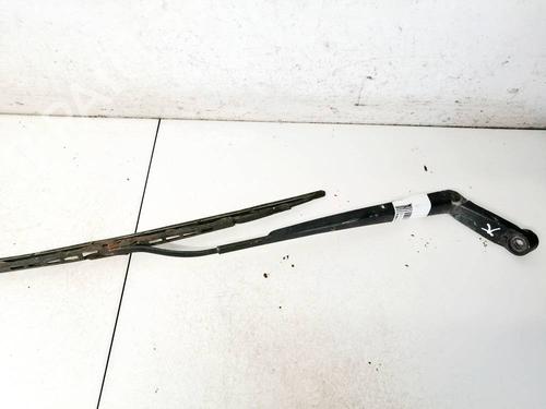 Vindspejlsviskerarm Vindspejlsviskerarm TOYOTA YARIS (_P9_) 1.4 D-4D (NLP90_, NLP90R) (90 hp) 32579137 32579137
