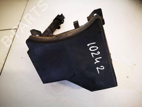 Used Fuse box Fuse box VOLVO S40 I (644) 1.9 DI (102 hp) 32582069 32582069