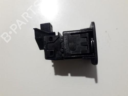 Used Switch Switch LEXUS IS II (_E2_) 220d (ALE20) (177 hp) 33505719 33505719