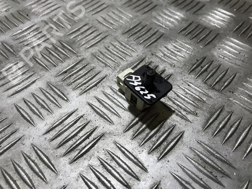 Used Electronic module Electronic module MERCEDES-BENZ C-CLASS (W203) C 180 Kompressor (203.046) (143 hp) 35695700 35695700