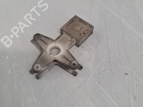 Used Support Support VW PASSAT B5 Variant (3B5) 1.9 TDI (115 hp) 32571940 32571940