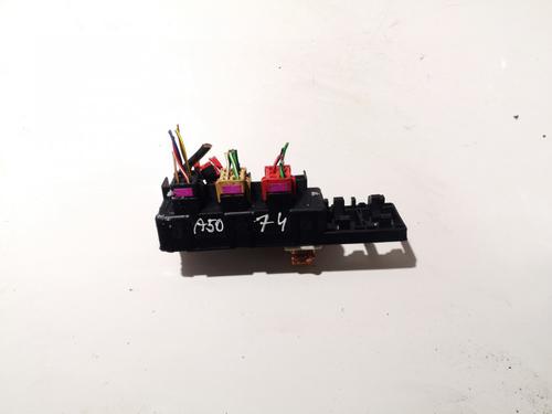 fuse-box-vw-passat-b5-variant-3b5-1997-1998-1999-2000-2001-33108643 main image