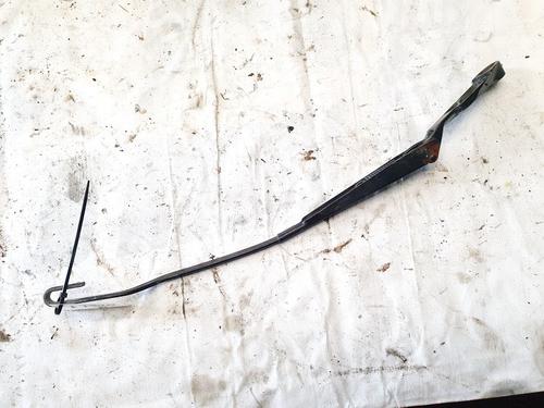 Vindspejlsviskerarm Vindspejlsviskerarm VW GOLF III (1H1) 1.9 TDI (110 hp) 32902016 32902016