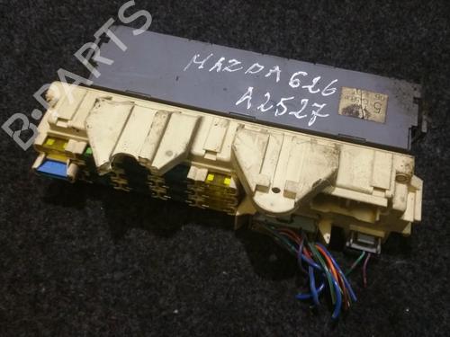 Used Fuse box Fuse box MAZDA 626 IV Hatchback (GE) 2.0 D GLX Comprex (GEFP) (75 hp) 33485453 33485453