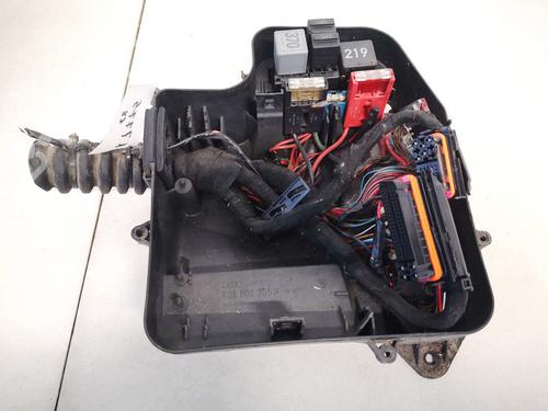 fuse-box-vw-passat-b5-variant-3b5-1997-1998-1999-2000-2001-32895987 main image