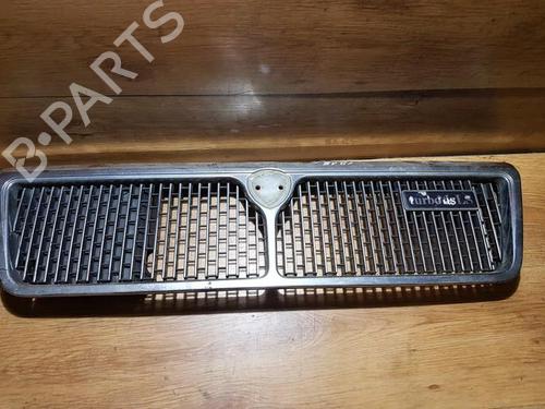 Used Grille Grille LANCIA THEMA (834_) 2500 Turbo DS (834AE) (115 hp) 35654172 35654172