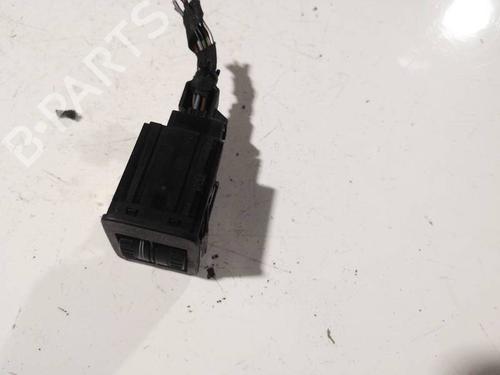 switch-vw-passat-b6-3c2-2005-2006-2007-2008-2009-2010-2011-35008228 main image