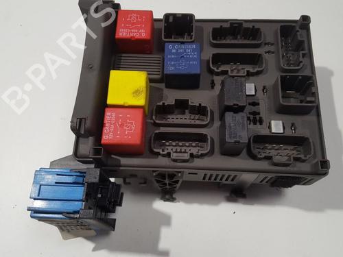 Fuse box RENAULT ESPACE IV (JK0/1_) 2.2 dCi (JK0H) | BP33504767E1 - Image 2