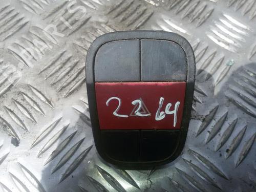 warning-switch-peugeot-bipper-aa_-2008-35838617 main image