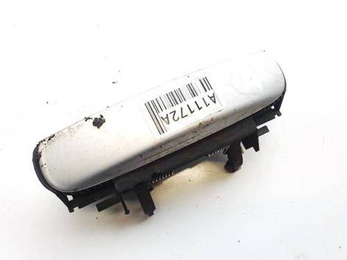 front-right-exterior-door-handle-audi-a4-b6-8e2-2000-2001-2002-2003-2004-2005-34812563 main image