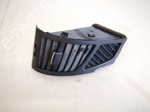 air-vent-bmw-1-e81-2006-2007-2008-2009-2010-2011-2012-32941094 main image