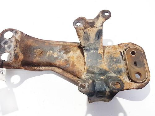 Used Engine mount Engine mount SUBARU LEGACY III (BE) 2.0 AWD (BE5) (125 hp) 32899464 32899464