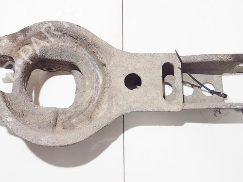 Used Right rear suspension arm Right rear suspension arm 35877458 35877458