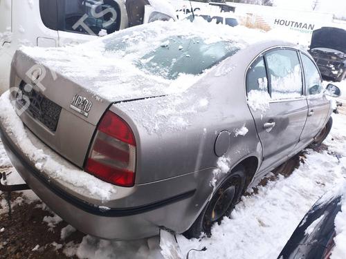 Electronic module SKODA SUPERB I (3U4) 1.9 TDI | BP32895964M83  - Image 9