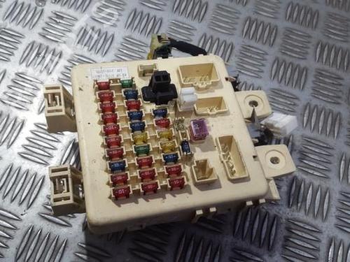 fuse-box-hyundai-elantra-iii-xd-2000-2001-2002-2003-2004-2005-2006-33500887 main image