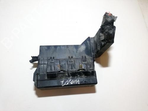 Used Fuse box Fuse box NISSAN ALMERA TINO (V10) 2.2 dCi (115 hp) 33513880 33513880