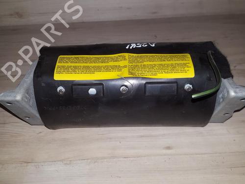 Used Passenger airbag Passenger airbag MERCEDES-BENZ C-CLASS (W202) C 200 D (202.122) (88 hp) 33480061 33480061
