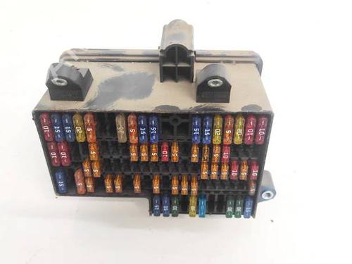 Used Fuse box Fuse box VW PHAETON (3D1, 3D2, 3D3, 3D4, 3D6, 3D7, 3D8, 3D9) 3.0 V6 TDI 4motion (224 hp) 32942367 32942367