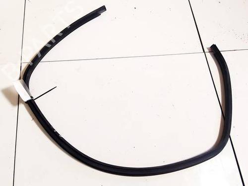 Gummiliste Gummiliste SUZUKI SWIFT III (MZ, EZ) 1.3 (RS413, ZC11S) (92 hp) 35044035 35044035