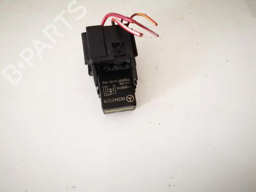 Electronic sensor MERCEDES-BENZ E-CLASS (W211) E 220 CDI (211.006) | BP32888696M84 - Image 2