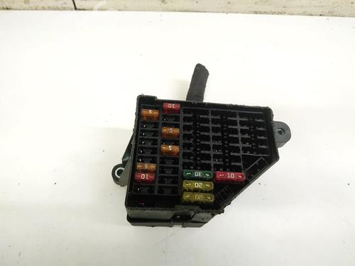 Used Fuse box VW PASSAT B6 (3C2) 1.9 TDI (105 hp) 32894477