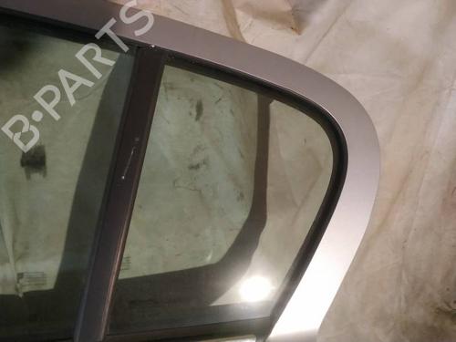 Panel rude bagtil venstre Panel rude bagtil venstre 35255699 35255699