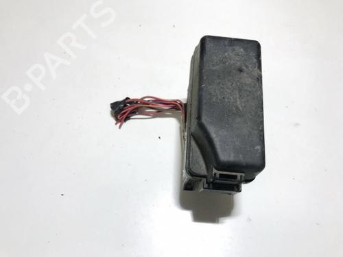 Used Fuse box Fuse box TOYOTA COROLLA Saloon (_E12_) 1.4 VVT-i (ZZE120_, ZZE120R) (97 hp) 33501798 33501798