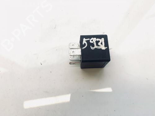 Used Electronic sensor Electronic sensor OPEL ZAFIRA A MPV (T98) 2.0 DTI 16V (F75) (101 hp) 33090089 33090089