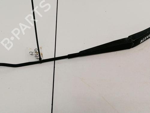 Used Front windshield wiper arm Front windshield wiper arm FIAT STILO (192_) 1.9 JTD (192_XF1A) (80 hp) 33083233 33083233