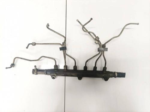 Used Injection rail Injection rail 35205907 35205907