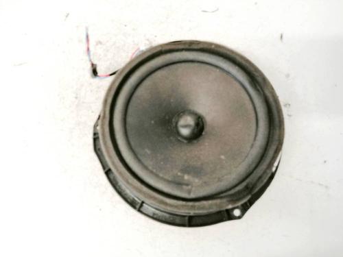 speaker-kia-venga-yn-2010-2011-2012-2013-2014-2015-2016-2017-2018-2019-32575716 main image