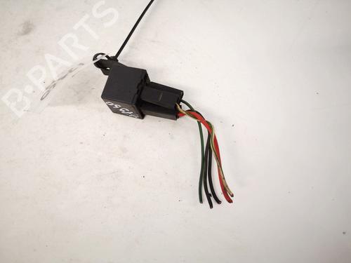 Autre FIAT ULYSSE (220_) 2.0 (220.AC5) (121 hp) 32908161