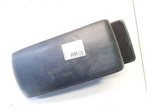 Used Armrest / Center console Armrest / Center console CITROËN C5 III (RD_) 2.0 HDi (RDRHD8, RDRHDJ, RDRHR8, RDRHRJ) (136 hp) 34846952 34846952