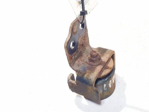 Used Engine mount Engine mount SUZUKI GRAND VITARA II (JT, TE, TD) 2.0 All-wheel Drive (TD54V, JB420) (140 hp) 40290552 40290552