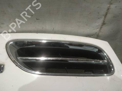 Used Grille Grille 36876251 36876251