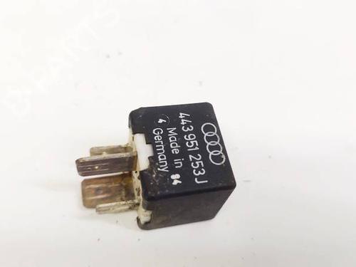 Electronic sensor AUDI 80 B4 Saloon (8C2) 1.9 TDI | BP32620498M84 - Image 3