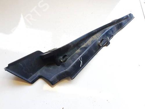 Griglia sotto parabrezza Griglia sotto parabrezza HONDA FR-V (BE) 2.2 i CTDi (BE5) (140 hp) 37064374 37064374