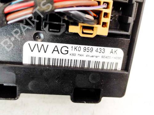 Electronic module VW GOLF V (1K1) 1.4 16V | BP35248946M83 - Image 3