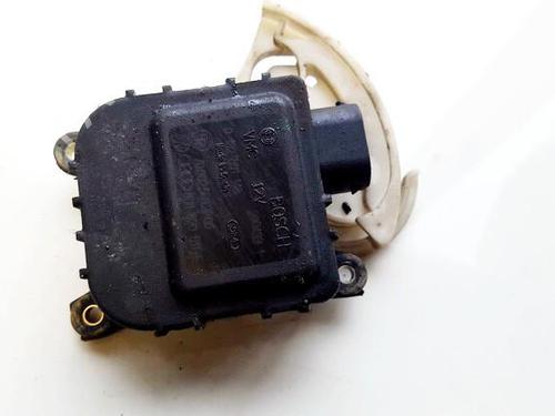 electronic-module-audi-a4-b5-8d2-1994-1995-1996-1997-1998-1999-2000-2001-33519760 main image