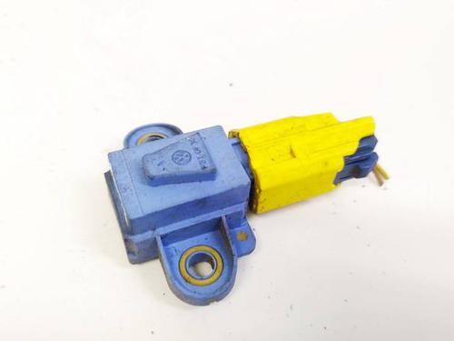 Used Electronic module VW GOLF V (1K1) 1.6 (102 hp) 32591422