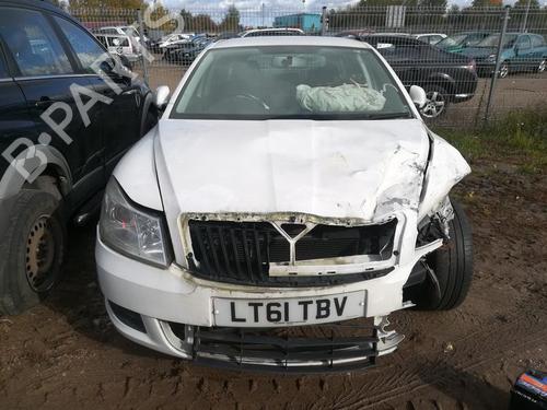 Used Parts SKODA OCTAVIA II (1Z3) 1.6 TDI (105 hp) 4445391