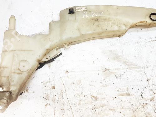 Used Windscreen washer tank Windscreen washer tank FORD FOCUS I (DAW, DBW) 1.8 Turbo DI / TDDi (90 hp) 35865661 35865661