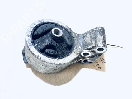 Used Engine mount Engine mount MITSUBISHI CARISMA (DA_) 1.6 (DA1A) (90 hp) 33104577 33104577